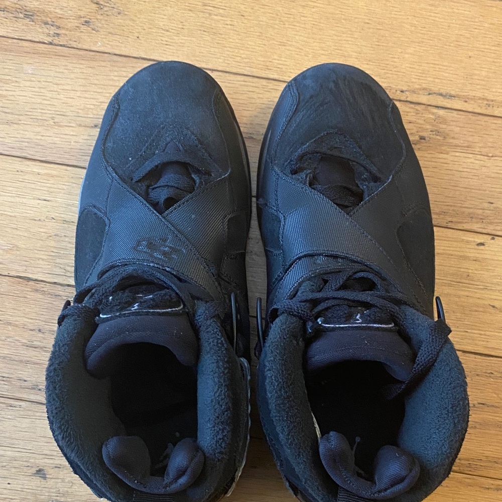 Jordan Retro 8 Winterized - Picture 4 of 5